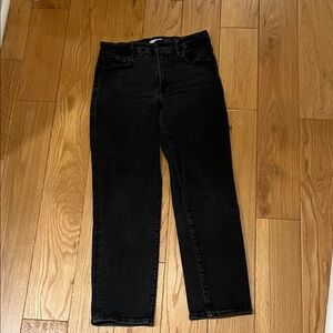 Good American Washed Black Straight Jeans